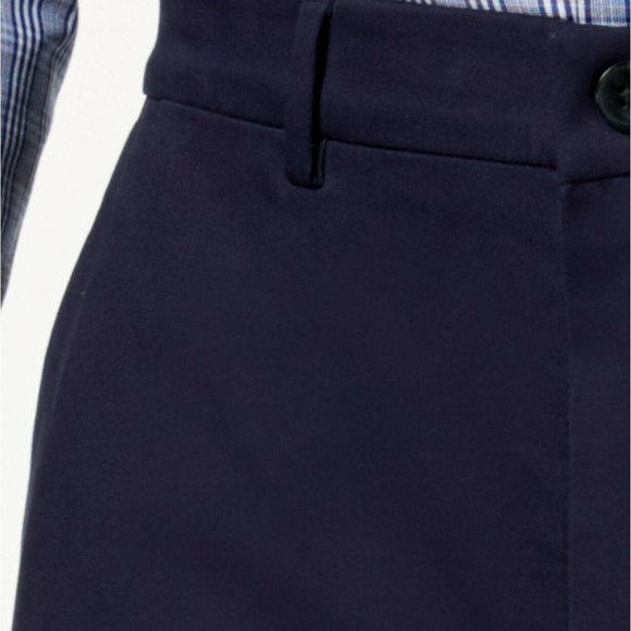 MagnaClick Men's Classic-Fit Flat Front Pants - Picture 9 of 9